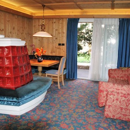 Residenza E Appartamenti Le Colonnine Pozza di Fassa Zewnętrze zdjęcie